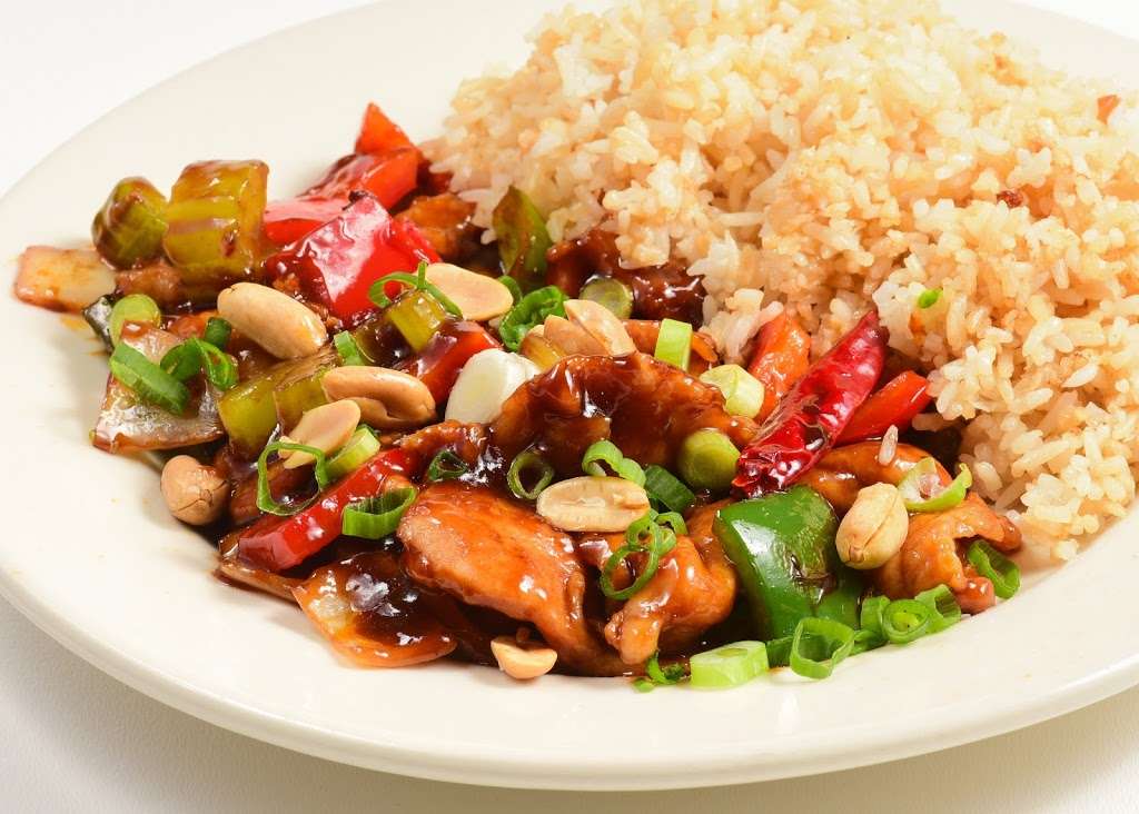 Spring Chinese Cuisine & Pho | 3830 N Loop 1604 E, San Antonio, TX 78247 | Phone: (210) 714-7206