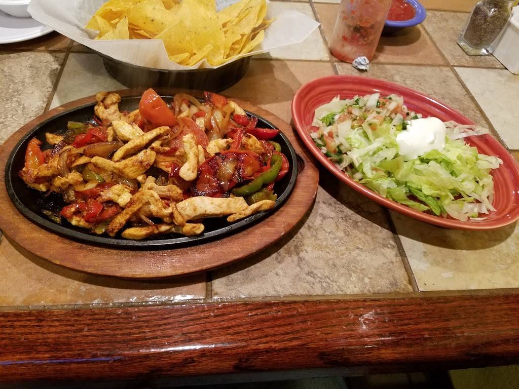 Tequilas | Mexican Restaurant | 218 W Main St, Valley Center, KS 67147, USA | Phone: (316) 755-9305
