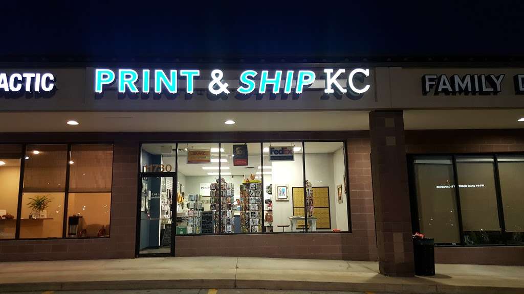 Print & Ship KC | 11730 W 135th St, Overland Park, KS 66221, USA | Phone: (913) 681-6688