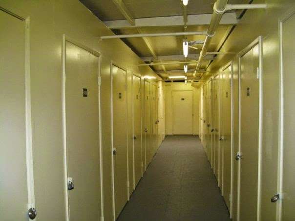 Storage West | 801 Birmingham Dr, Cardiff, CA 92007, USA | Phone: (760) 944-0858