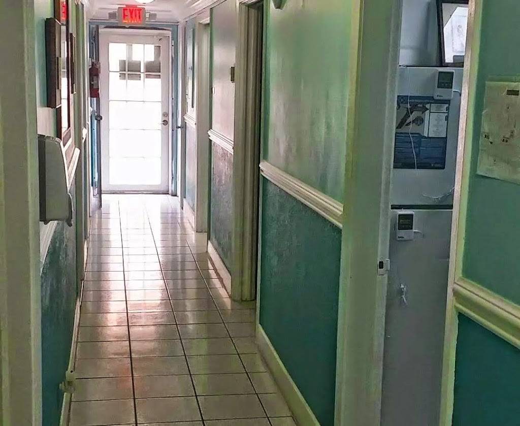 Coverall Medical Center | 61 Hook Square, Miami Springs, FL 33166 | Phone: (305) 998-6743