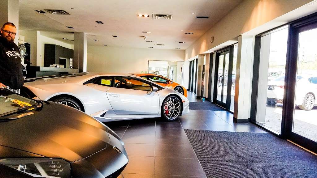 Lamborghini Boston | 531 Boston Post Rd Rte. 20, Wayland, MA 01778, USA | Phone: (508) 401-2800