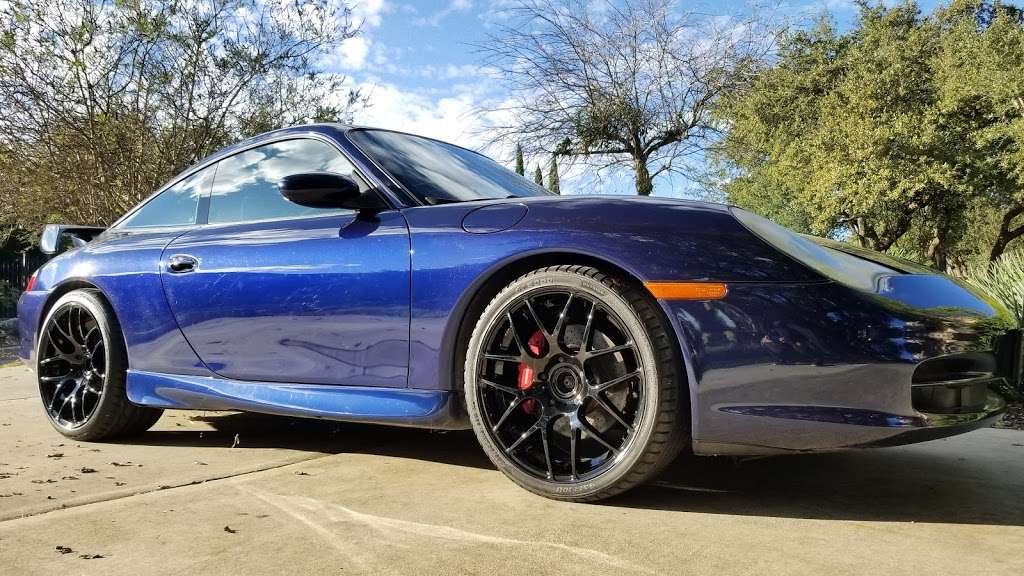 Straight Wheels, 1400 FM1518, Schertz, TX 78154, USA