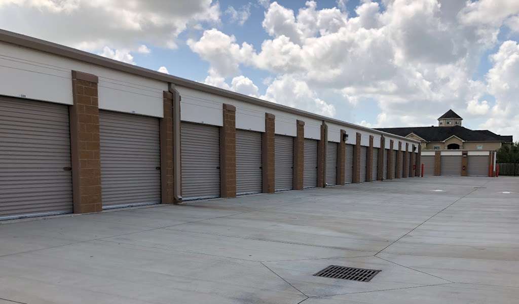 Public Storage | 2760 Brownstone Pl, Pearland, TX 77584 | Phone: (281) 668-5578