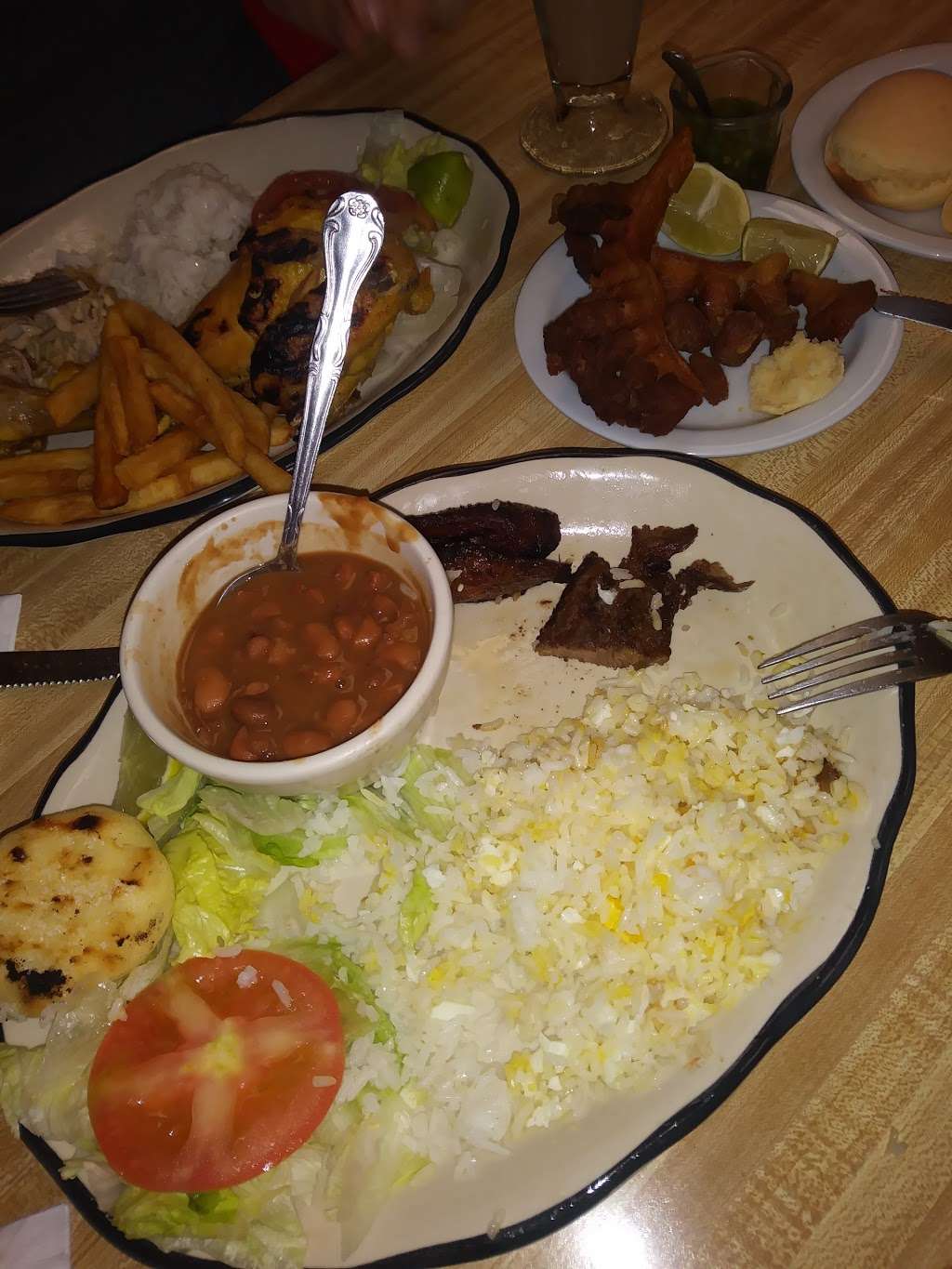 Peppes Pollo | 1209 S Glendora Ave, West Covina, CA 91790, USA | Phone: (626) 918-0604