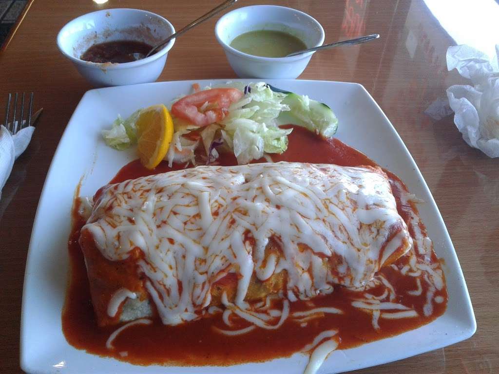 Mariscos Ixtapa | 1710 W Chapman Ave, Orange, CA 92868, USA | Phone: (714) 602-8135