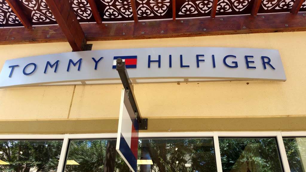 Tommy Hilfiger | 5885 Gulf Fwy, Texas City, TX 77591, USA | Phone: (281) 534-8811