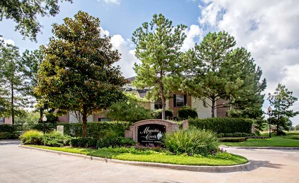 Magnolia Creek Apartments | 799 Normandy St, Houston, TX 77015, USA | Phone: (713) 451-4700