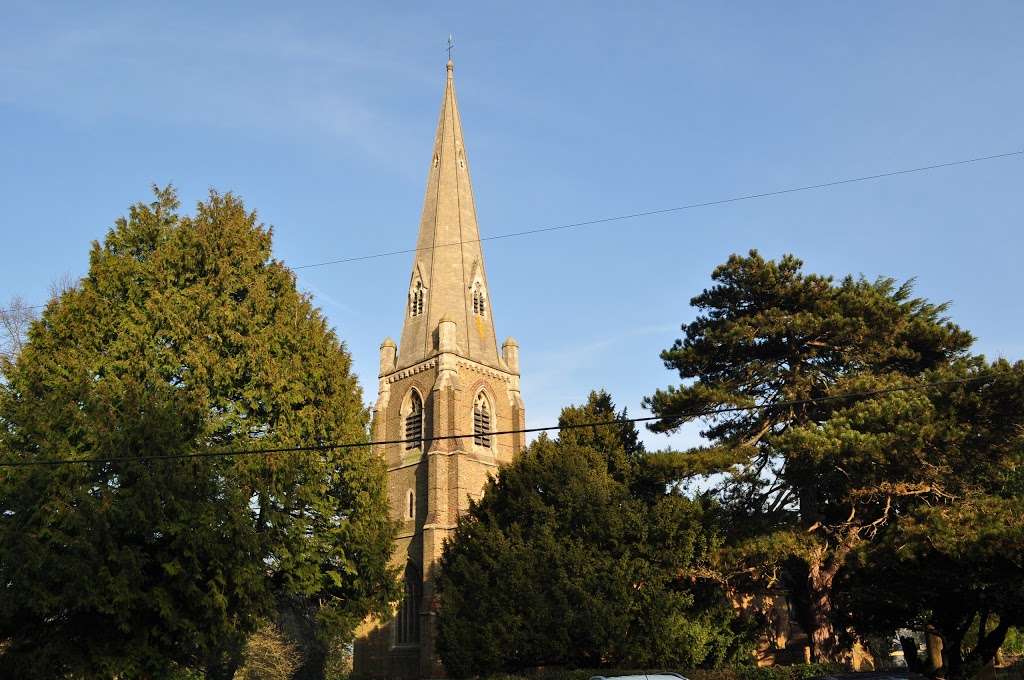 Saint Michaels Galleywood Church & Cemetery | Chelmsford CM2 8PW, UK | Phone: 01245 353922