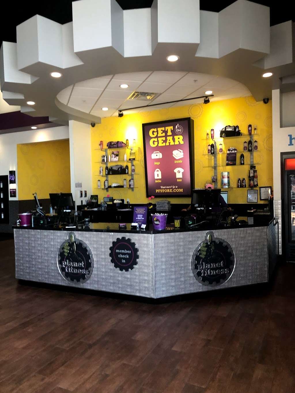 Planet Fitness | 24380 Village Walk Pl, Murrieta, CA 92562 | Phone: (951) 461-1008