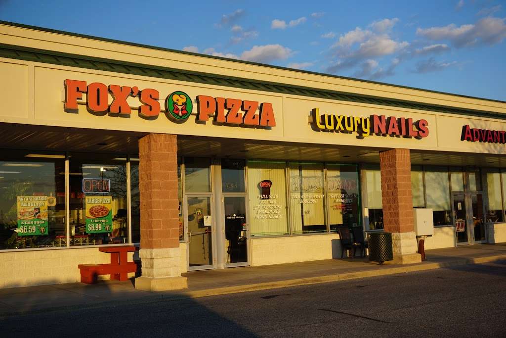 Foxs Pizza Den | 2150 Palomino Rd, Dover, PA 17315 | Phone: (717) 308-1515