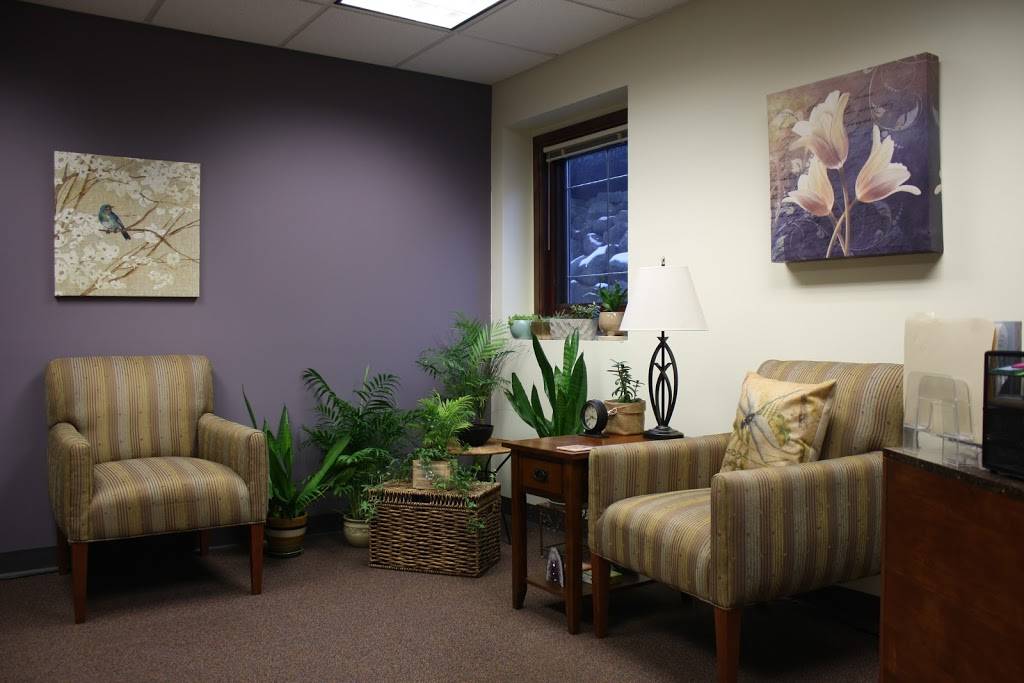 Wellness Counseling Milwaukee / Di Philippi, MA, LPC | 19395 W Capitol Dr l05, Brookfield, WI 53045 | Phone: (414) 588-0969