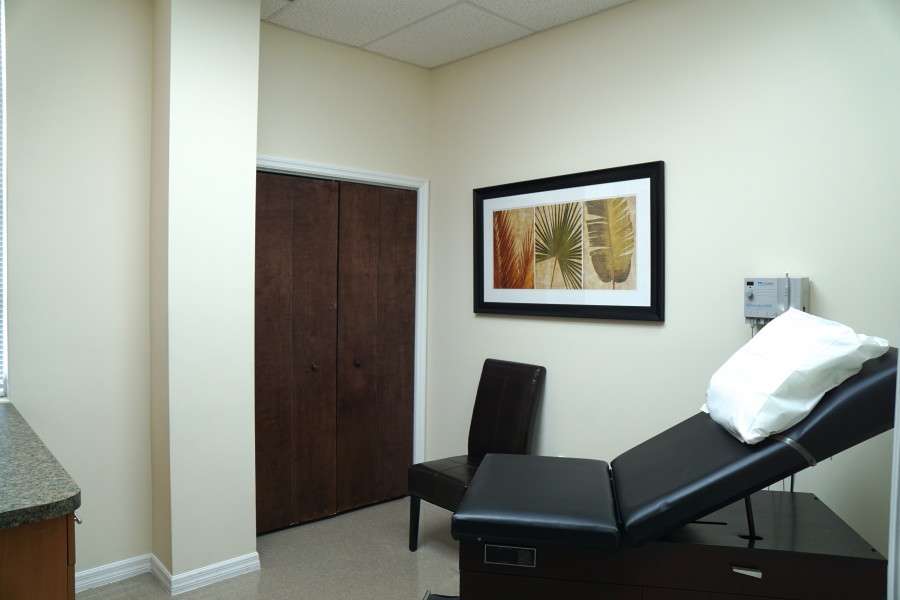 Gold Coast Dermatology Center | 4600 Linton Blvd #340, Delray Beach, FL 33445, USA | Phone: (561) 495-9797
