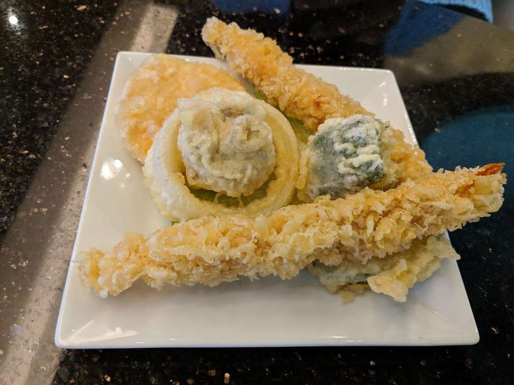 Pearl Sushi At Mohegan Sun | 1280 Hwy 315 Blvd, Wilkes-Barre, PA 18702, USA | Phone: (570) 831-2227