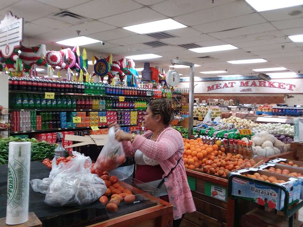 La Michoacana Meat Market | 11120-A North Fwy, Houston, TX 77037 | Phone: (281) 445-4320
