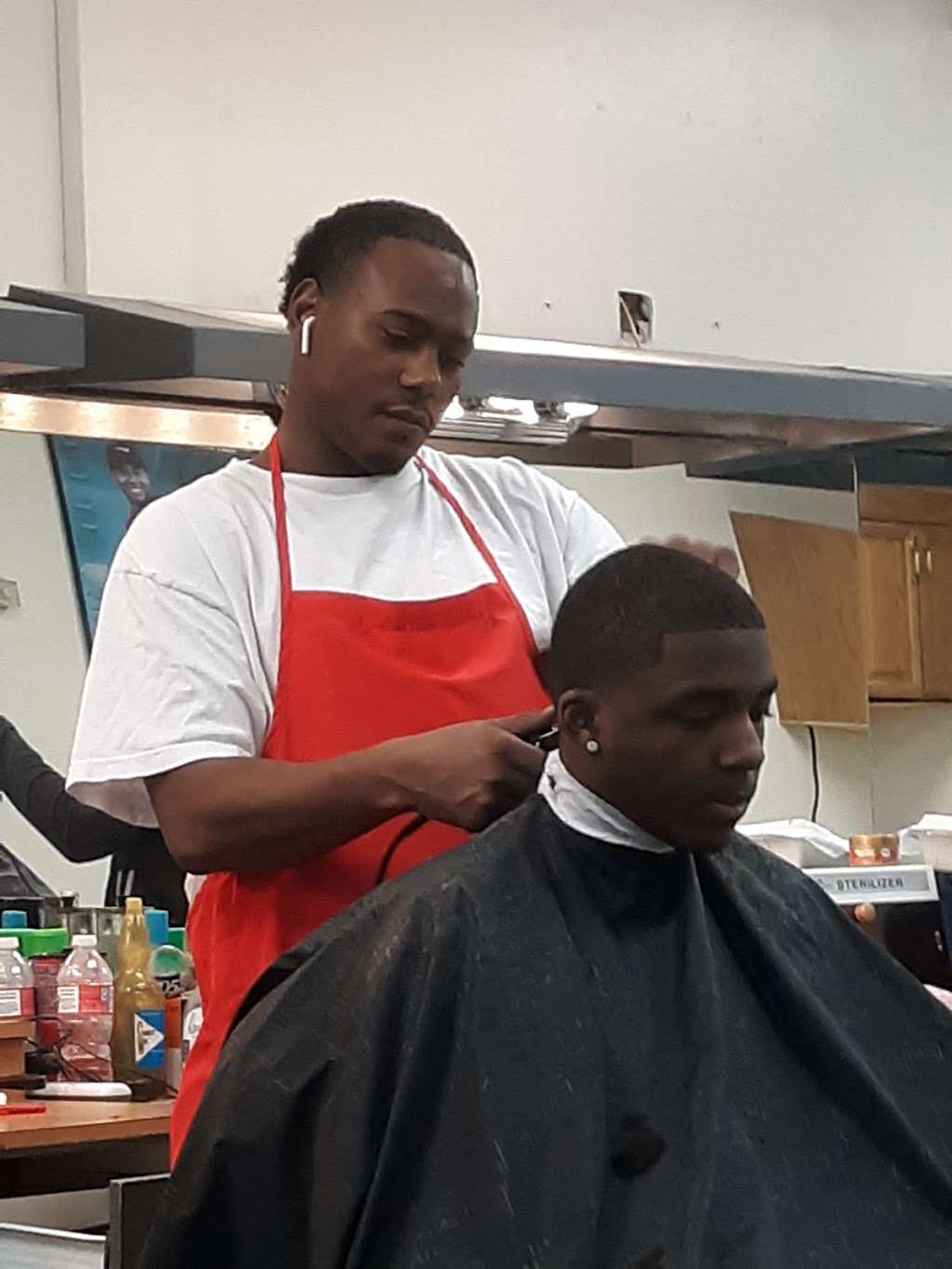 Elliotts 2 Barber Shop | 13030 Woodforest Blvd G, Houston, TX 77015, USA | Phone: (832) 649-4480