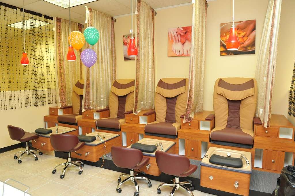 New Look Medi Spa & Threading - Herndon | 1020 Elden St #102, Herndon, VA 20170, USA | Phone: (703) 435-2448