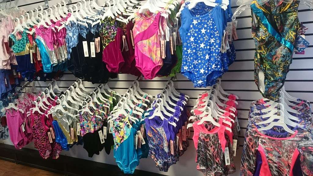 Gigis Dance & Activewear | 375 Jaques Ave, Rahway, NJ 07065, USA | Phone: (732) 340-9301