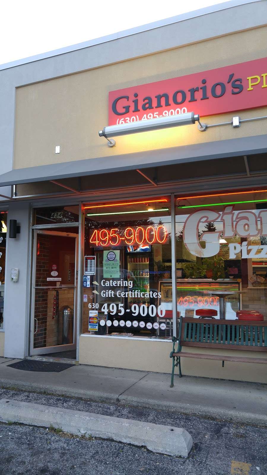 Gianorios Pizza & Pasta | 434 S Main St, Lombard, IL 60148, USA | Phone: (630) 495-9000