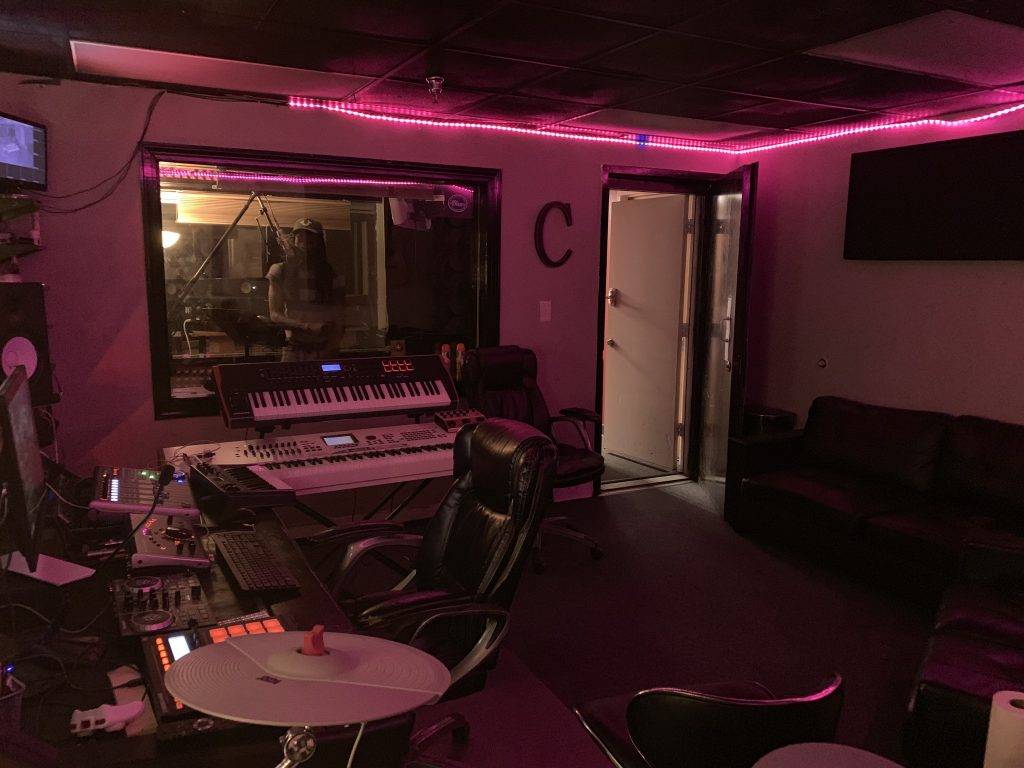 Ablazin Recording Studio | 10601 Baltimore Ave Suite 200, Beltsville, MD 20705, USA | Phone: (240) 350-7318