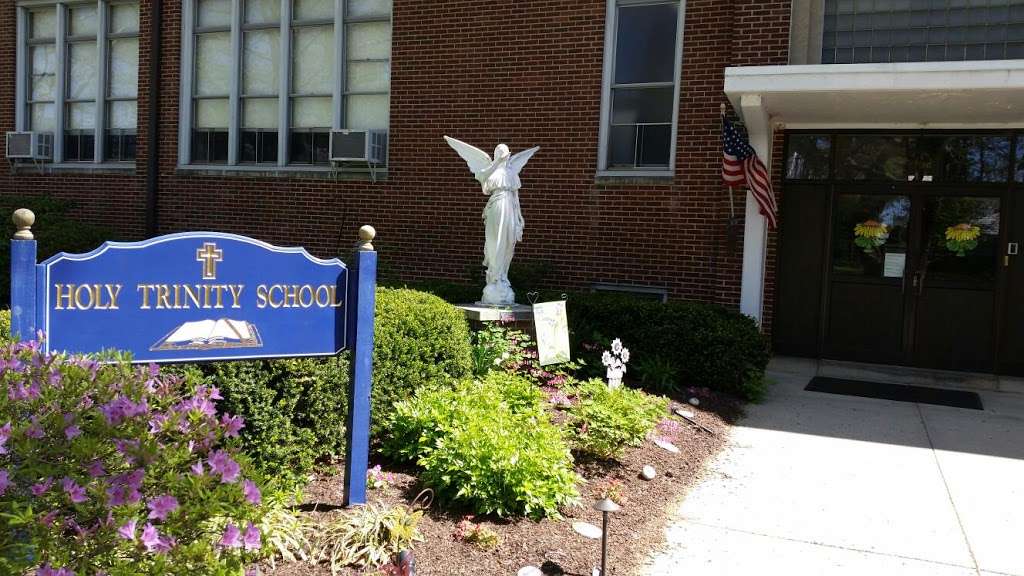 Holy Trinity School | 99 Osborne Ave, Morrisville, PA 19067, USA | Phone: (215) 295-6900