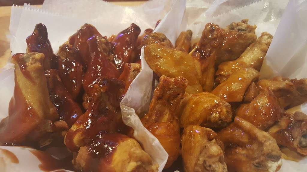 Wings Etc. | 480 Orchard St, Antioch, IL 60002, USA | Phone: (847) 395-7777