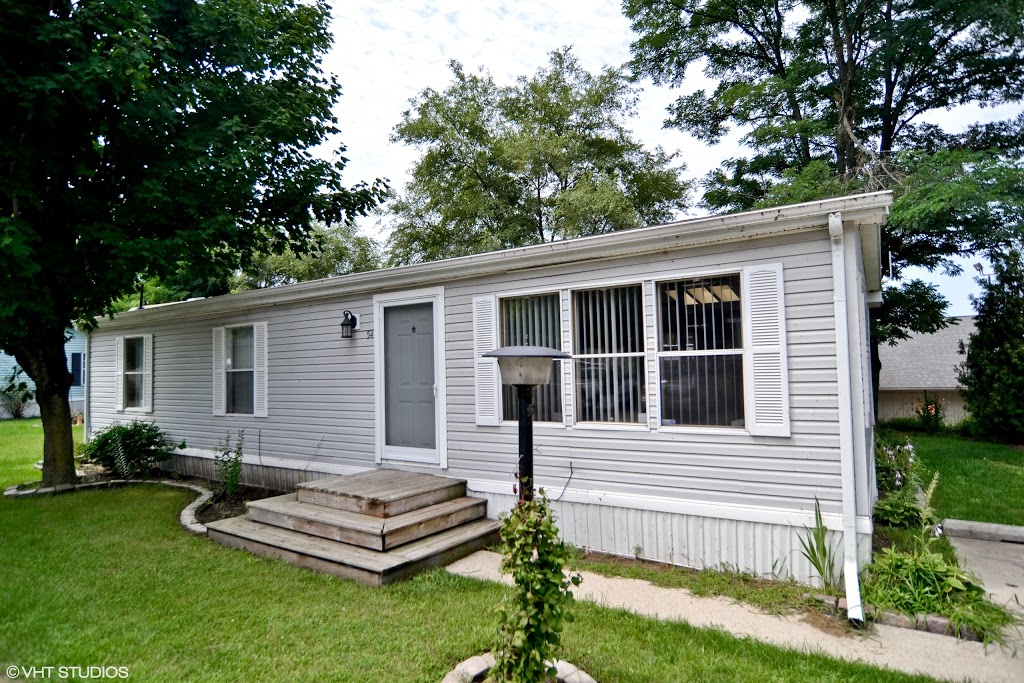 Lakeside Manor Manufactured Home Community | 196 McClung Rd, La Porte, IN 46350 | Phone: (219) 362-3956