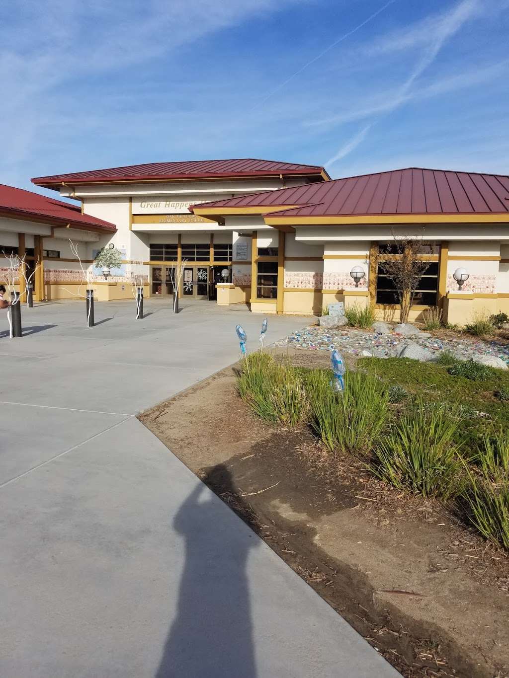 Oak Meadows Elementary School | 28600 Poinsettia St, Murrieta, CA 92563, USA | Phone: (951) 246-4210