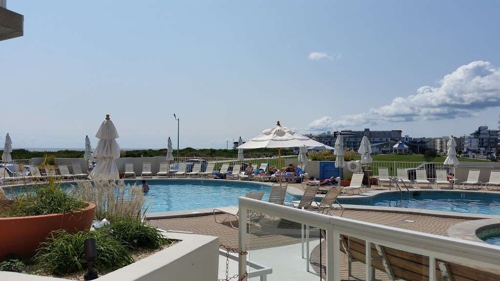 Port Royal Hotel | 6801 Ocean Ave, Wildwood Crest, NJ 08260, USA | Phone: (609) 729-2000