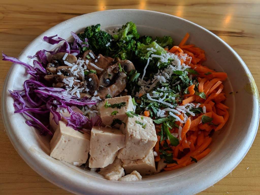 Freshii | 5030 Champion Blvd, Boca Raton, FL 33496, USA | Phone: (561) 257-1236