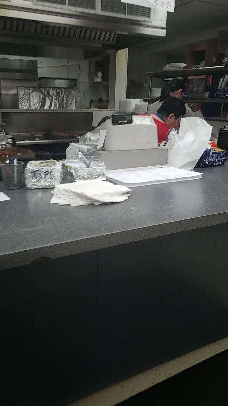 Sues Deli | 619 Mayo Rd, Edgewater, MD 21037, USA | Phone: (410) 798-6300