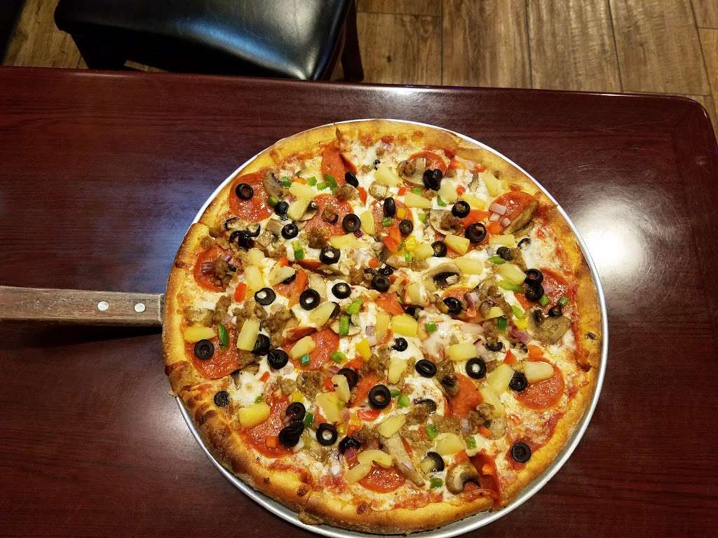 Giuseppes Italian Restaurant | 18855 Bear Valley Rd, Apple Valley, CA 92308, USA | Phone: (760) 247-1999