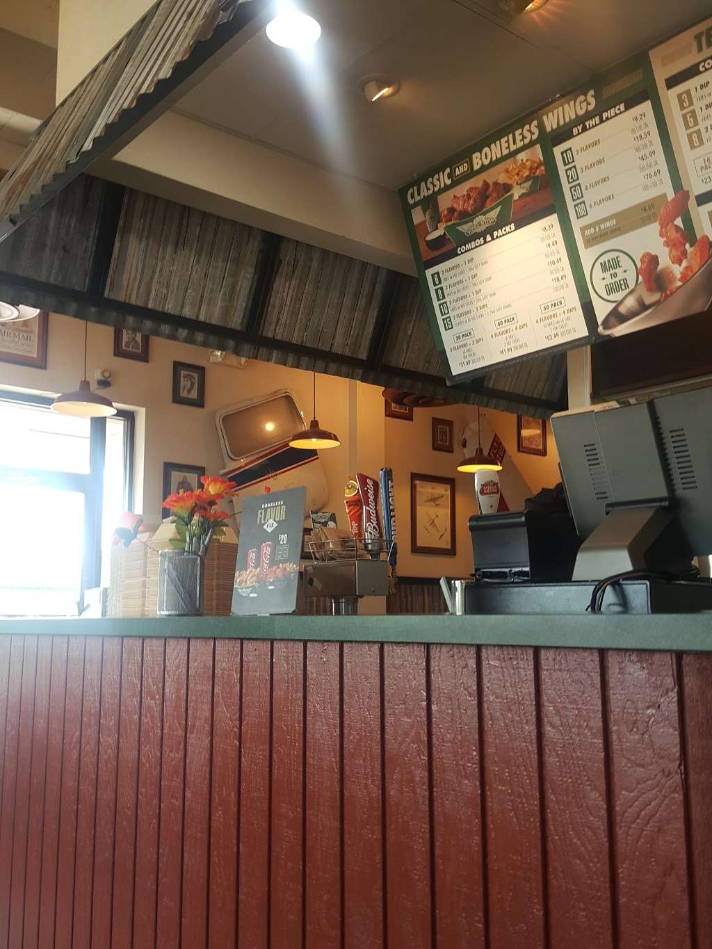 Wingstop | 5125 Chambers Rd c, Denver, CO 80239, USA | Phone: (303) 576-9479