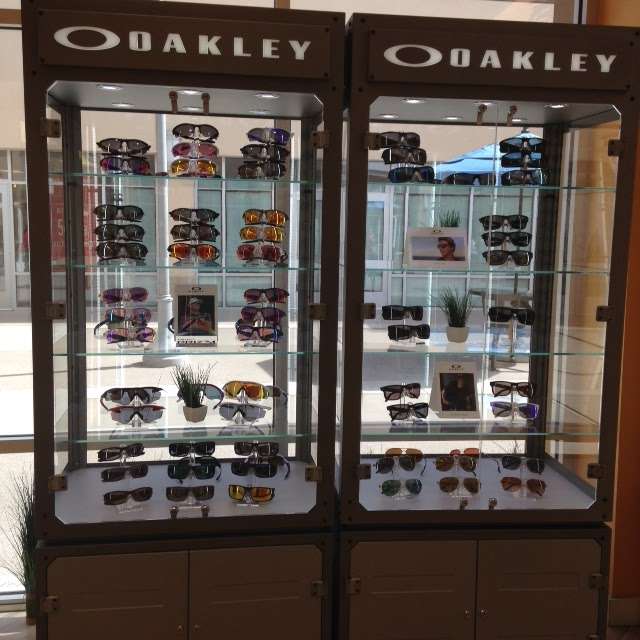 Sanibel Sunglass Company | 6800 N 95th Ave #848, Glendale, AZ 85305, USA | Phone: (623) 772-5544