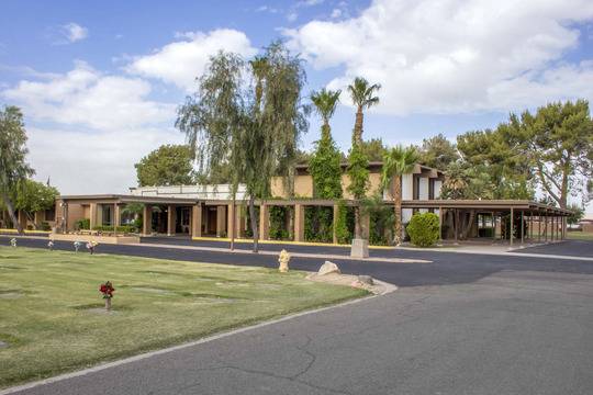 Green Acres Mortuary & Cemetery | 401 N Hayden Rd, Scottsdale, AZ 85257, USA | Phone: (480) 945-2654