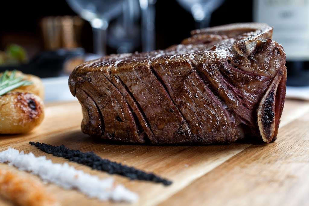 Ironwood Steak & Seafood | 400 Ave of the Champions, Palm Beach Gardens, FL 33418, USA | Phone: (561) 627-4852