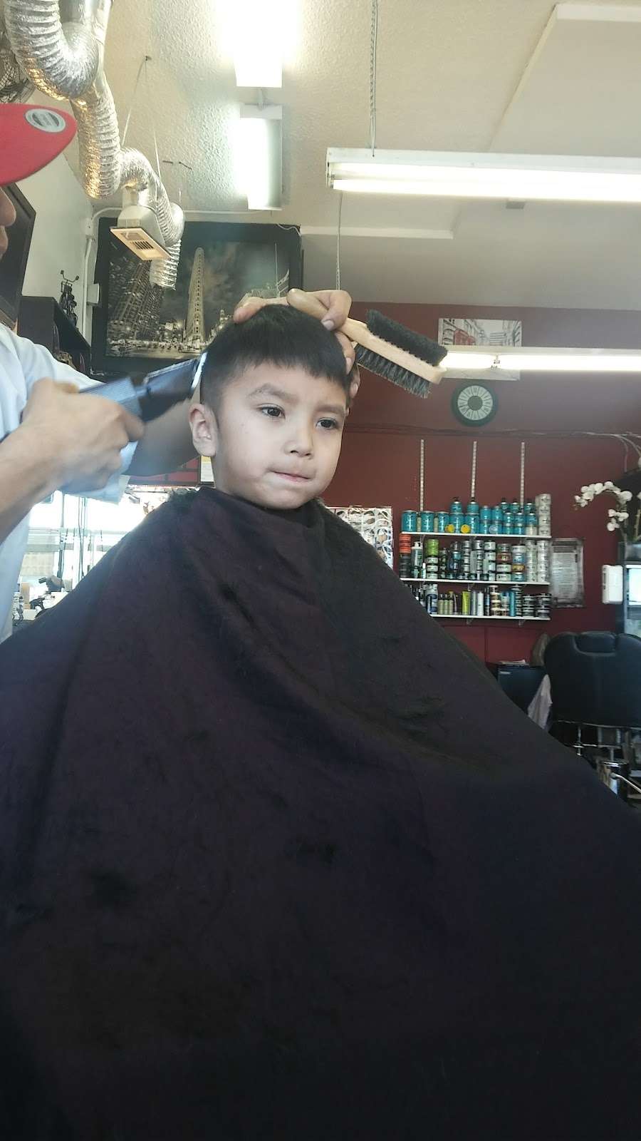 Cudahays Barber Shop | 7629 Wilcox Ave, Cudahy, CA 90201, USA | Phone: (323) 560-6656