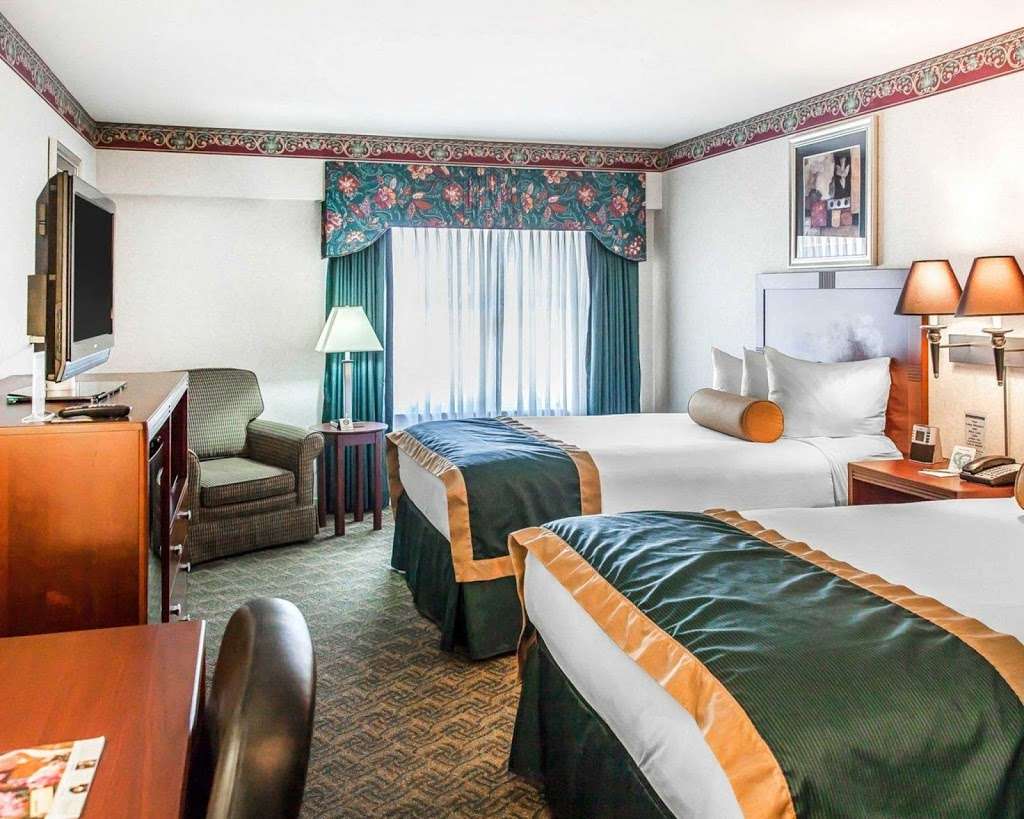 Inn at Mendenhall, an Ascend Hotel Collection Member | 케넷 피크, 323 PA-52, Mendenhall, PA 19357, USA | Phone: (610) 388-2100