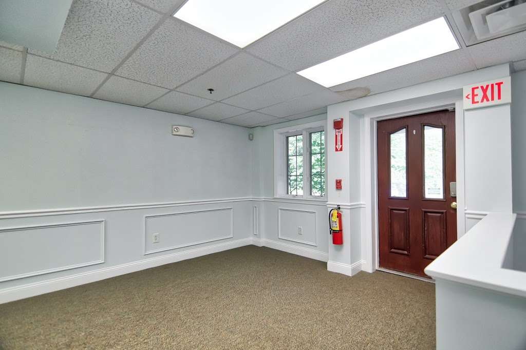 Acton MA Lease | 525 Main St, Acton, MA 01720, USA | Phone: (978) 808-3729