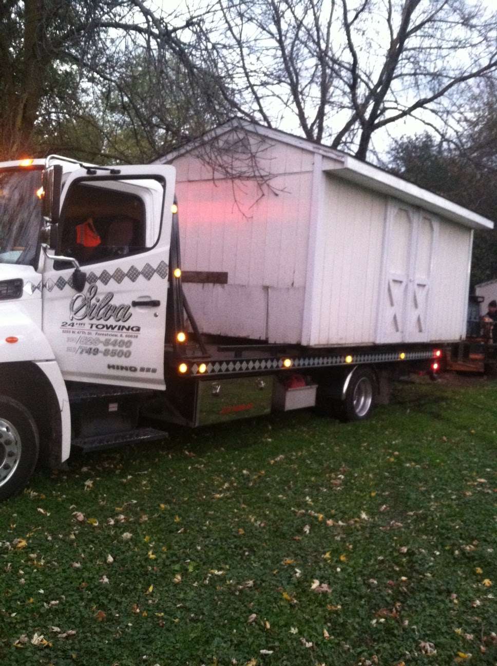 Silva 24Hr Towing Inc. | 5255 W 47th St, Chicago, IL 60638, USA | Phone: (773) 424-8341