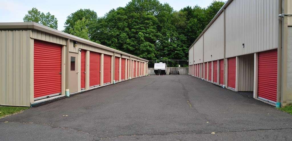 Safe and Sound Self Storage | 18 Great Pasture Rd, Danbury, CT 06810, USA | Phone: (203) 837-7207