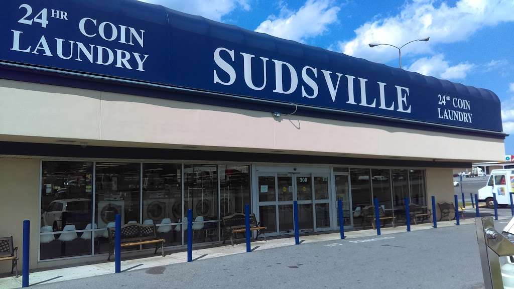 Sudsville Laundry | 200 North Point Blvd, Baltimore, MD 21224, USA | Phone: (410) 282-2538