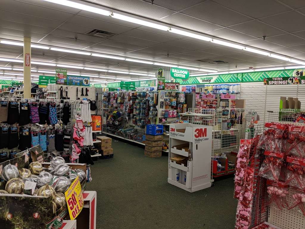 Dollar Tree | 515 Daniel Webster Hwy, Merrimack, NH 03054, USA | Phone: (603) 262-4077