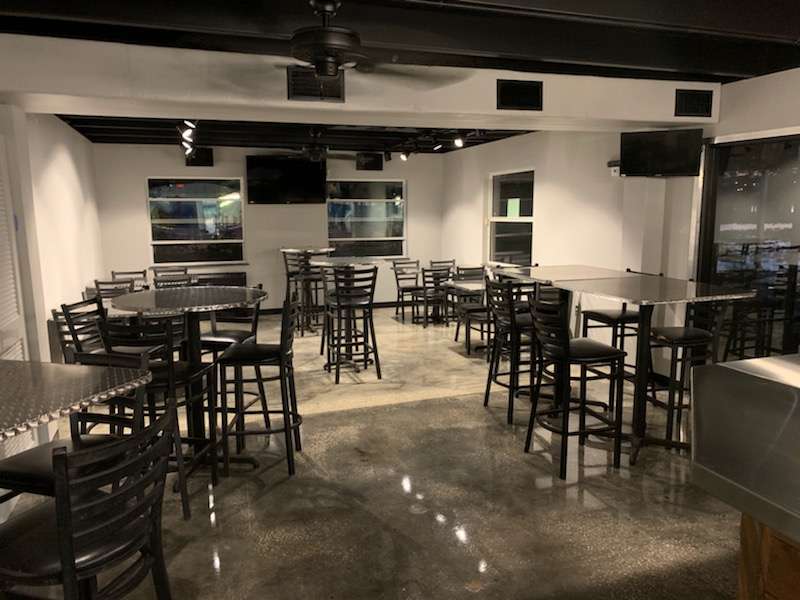 The Twisted Prop Bar & Grille | 615 7th St SW, Winter Haven, FL 33881, USA | Phone: (863) 293-1937
