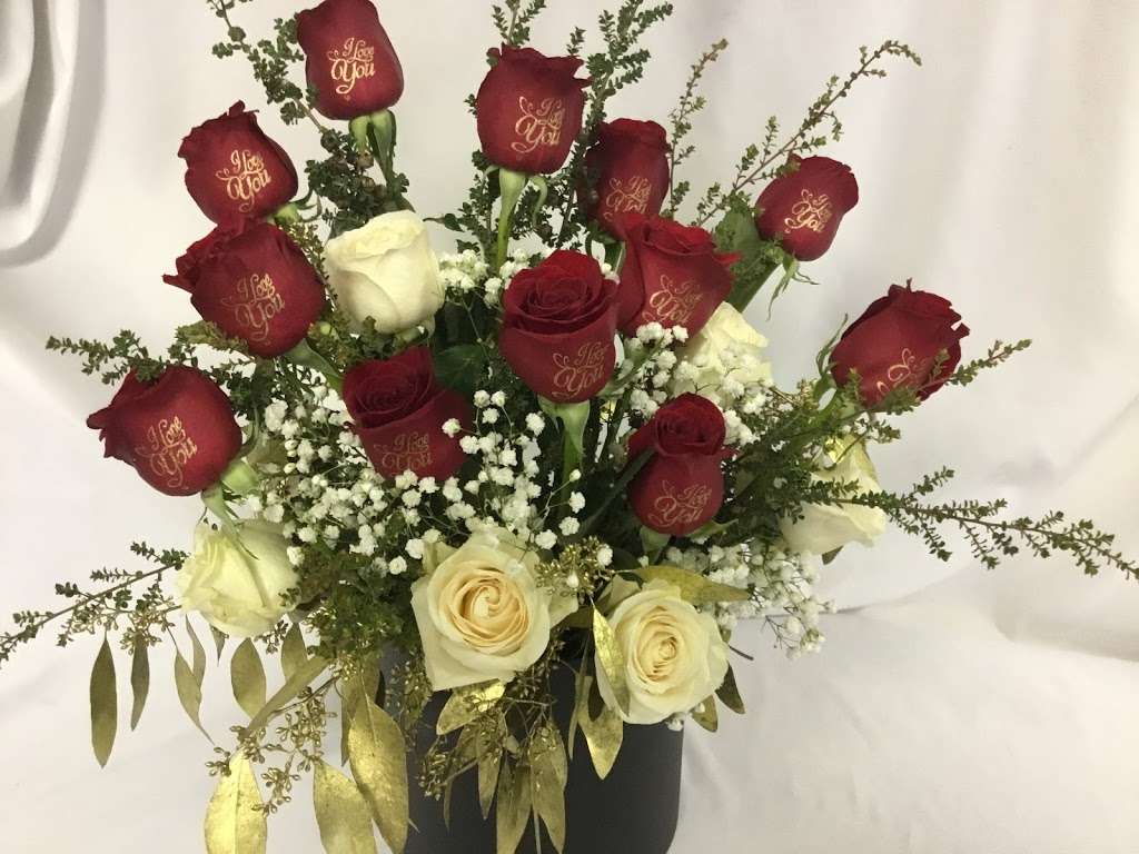 The Embellished Rose | 133 County Road 17, #E-1B,, Box#521, Elizabeth, CO 80107, USA | Phone: (720) 379-3311