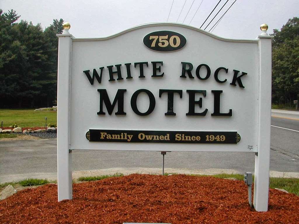 White Rock Motel | 750 Putnam Pike, Chepachet, RI 02814, USA | Phone: (401) 568-4219