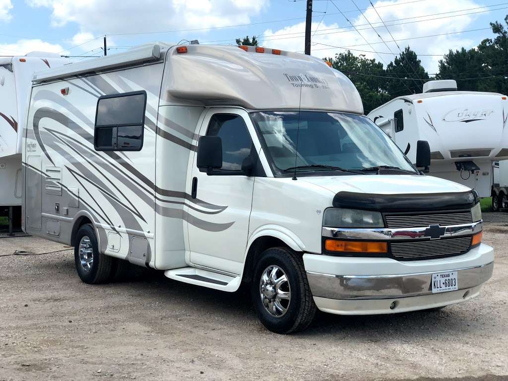 ATASCOCITA RV SALES PARTS & SERVICE | 3010 Atascocita Road, Humble, TX 77396 | Phone: (281) 570-6322