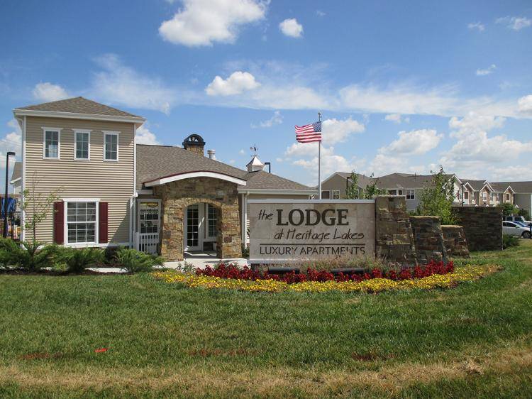 The Lodge at Heritage Lakes | 9100 Heritage Lakes Dr, Lincoln, NE 68526, USA | Phone: (402) 382-7112