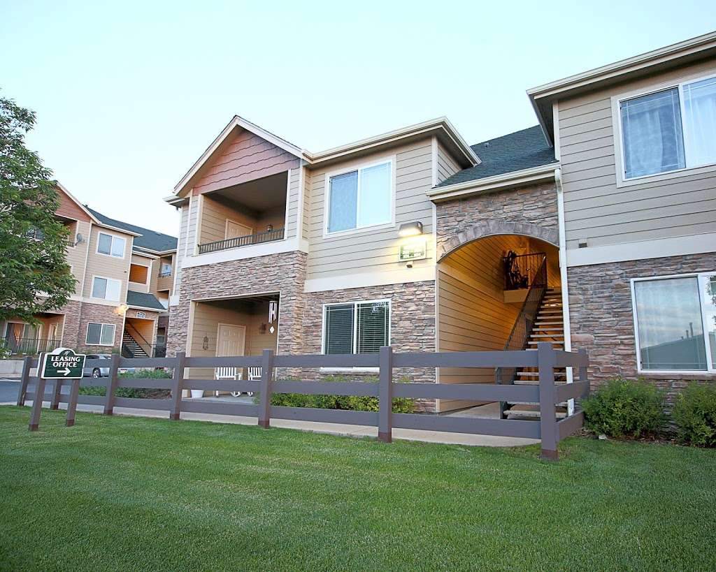 Michael Place Apartment Home | 3527, 400 N 19th Ave # A103, Brighton, CO 80601, USA | Phone: (303) 659-7809