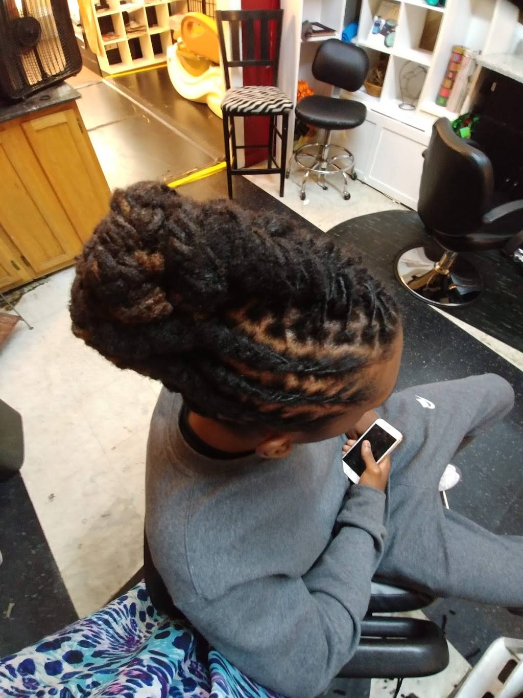 Natures Outer Beauty Salon | 5254 Section Ave, Cincinnati, OH 45212, USA | Phone: (513) 351-7111